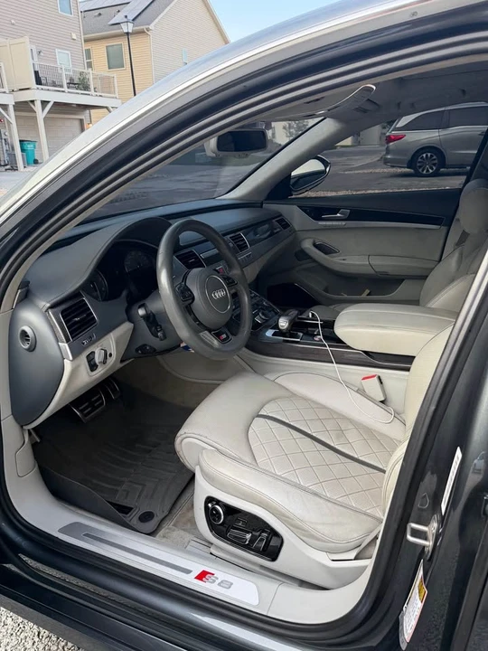 2014 Audi D4 S8 - Image 7 of 20