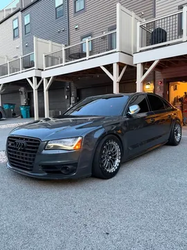 2014 Audi S8 Quattro Sedan 4D