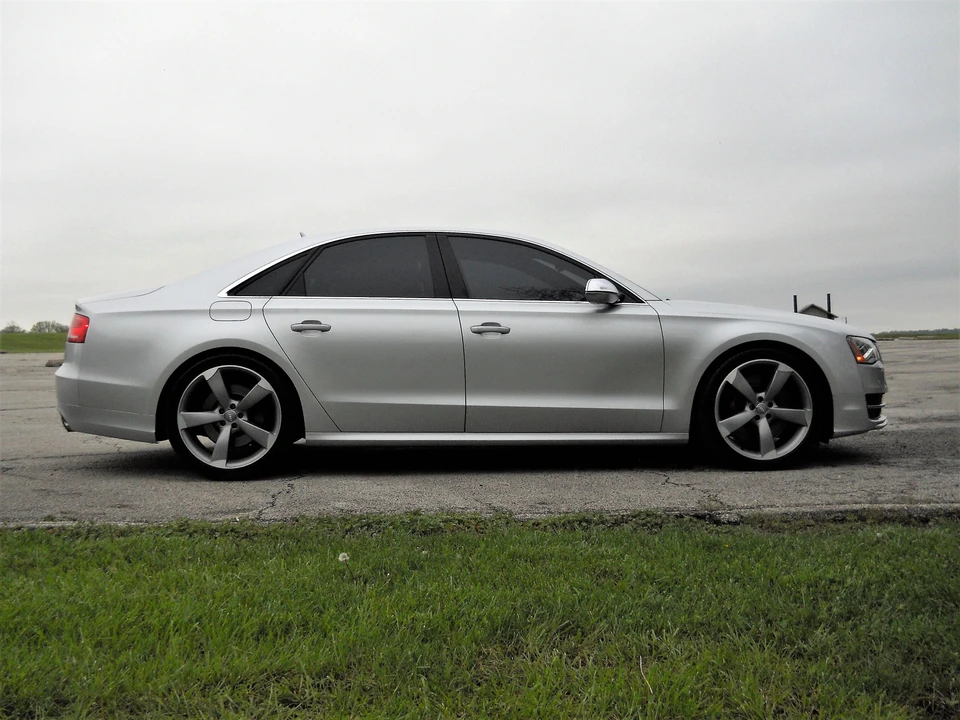 2014 Audi D4 S8 - Image 20 of 31