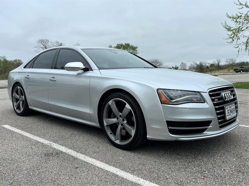 2014 Audi D4 S8 - Image 21 of 31
