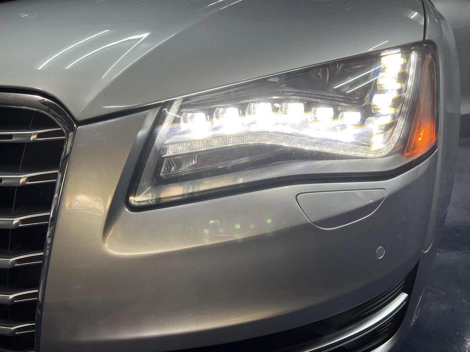 2014 Audi D4 S8 - Image 29 of 31
