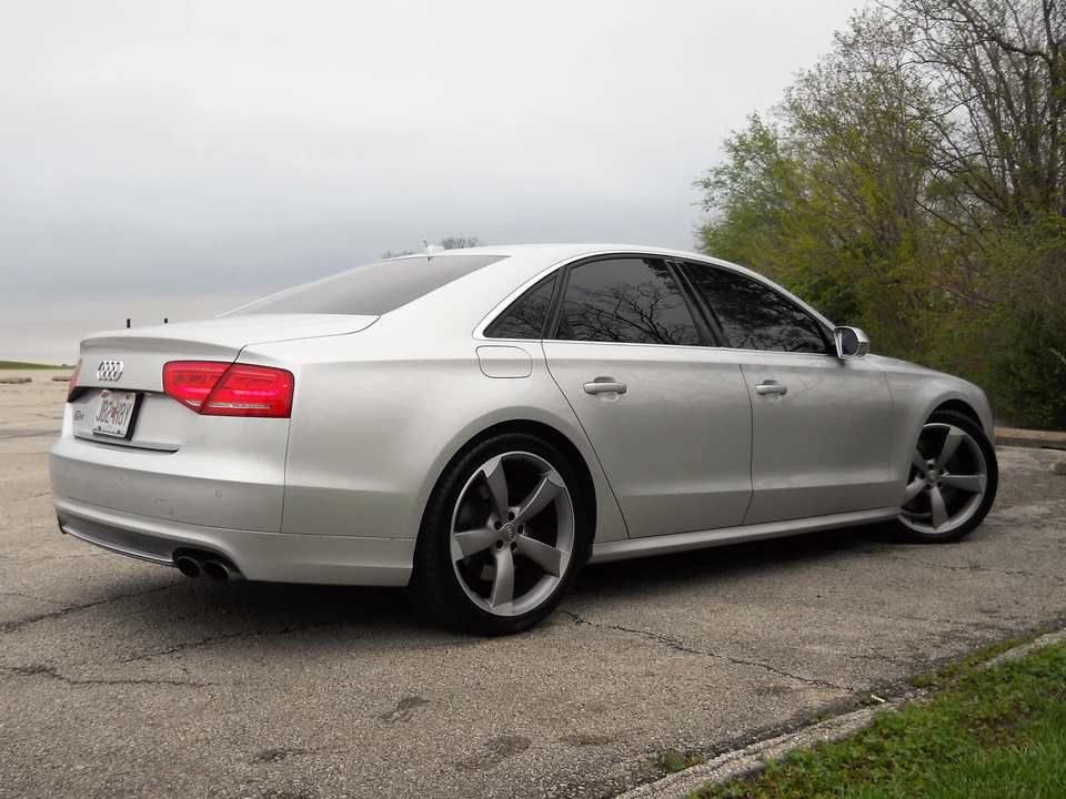 2014 Audi D4 S8 - Image 19 of 31