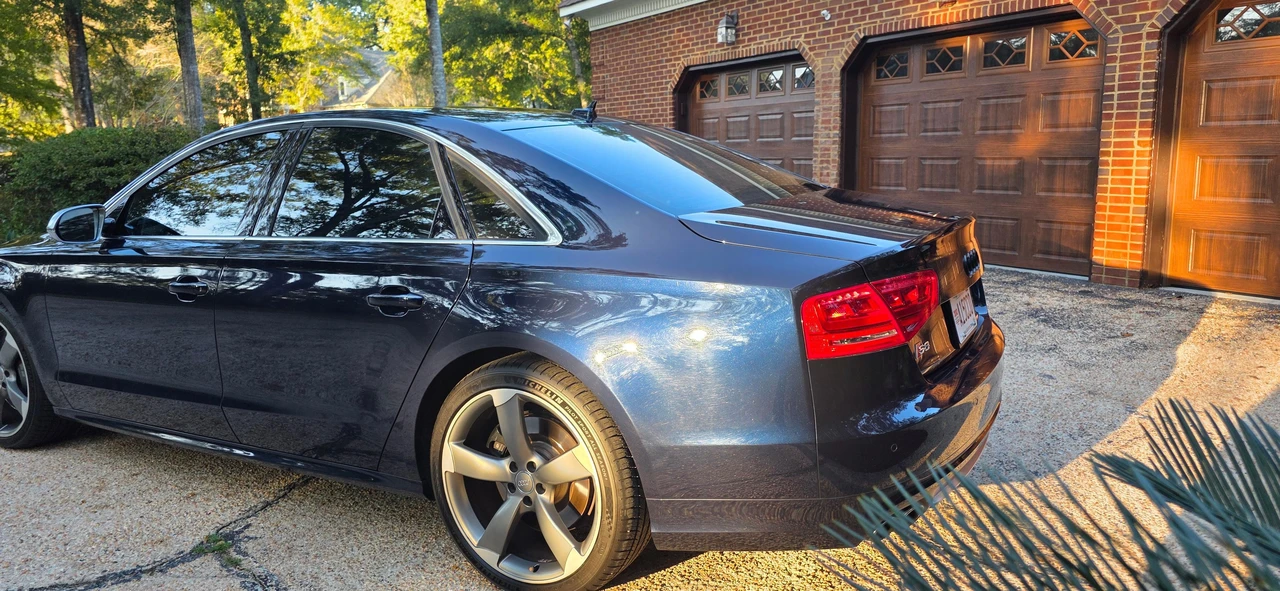 2014 Audi D4 S8 - Image 26 of 31