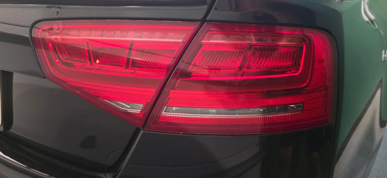 2014 Audi D4 S8 - Image 29 of 31