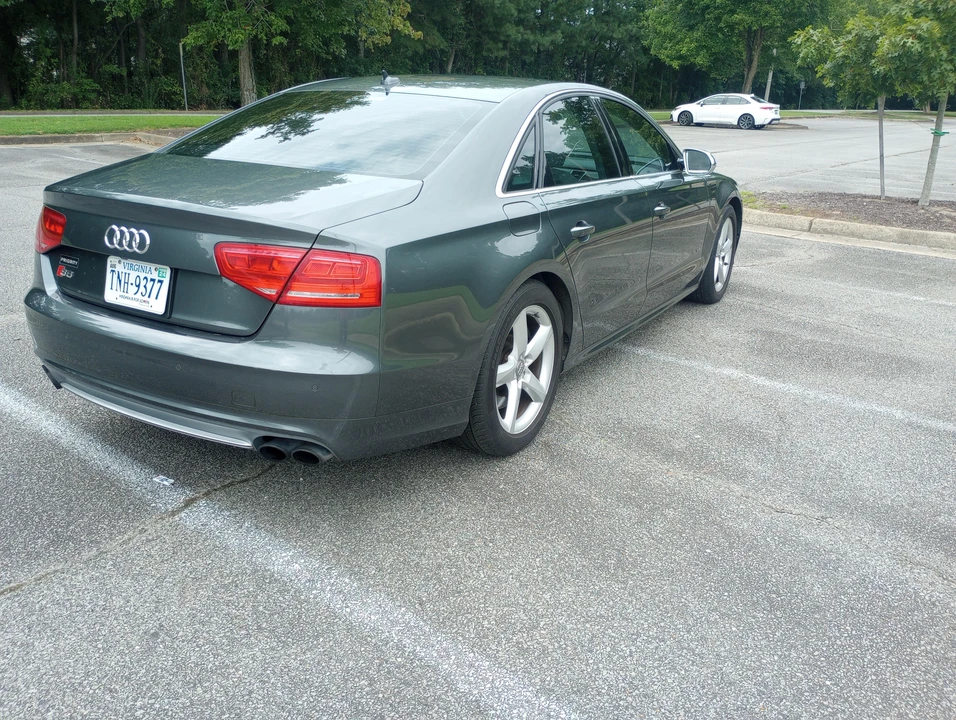 2014 Audi D4 S8 - Image 14 of 31