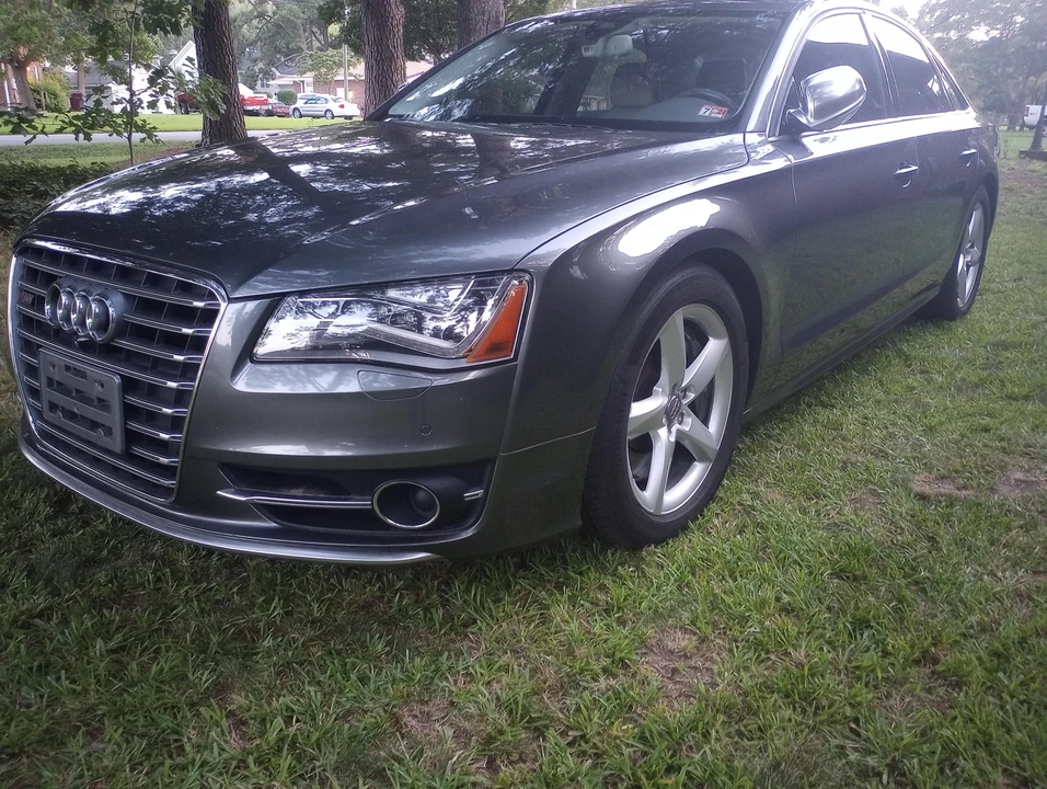 2014 Audi D4 S8 - Image 20 of 31