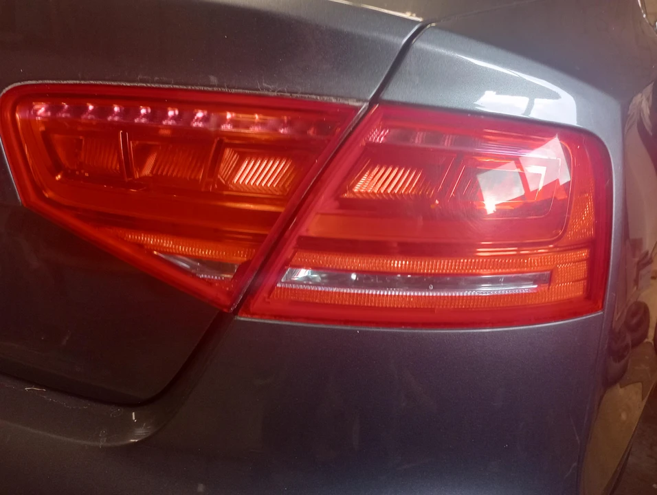 2014 Audi D4 S8 - Image 31 of 31