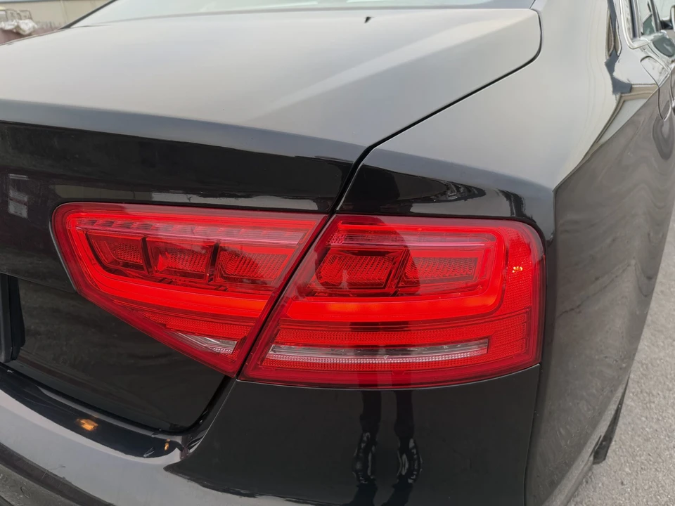 2014 Audi D4 S8 - Image 23 of 31