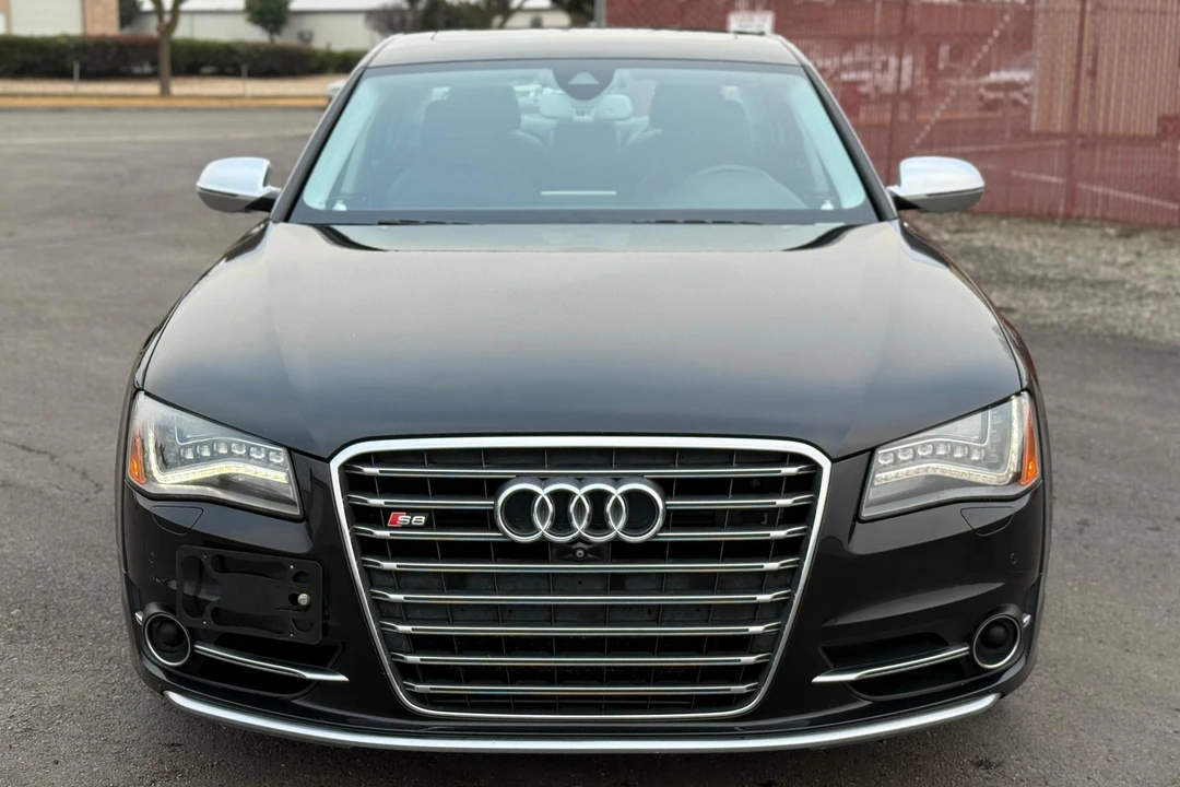 2014 Audi D4 S8 - Image 2 of 31
