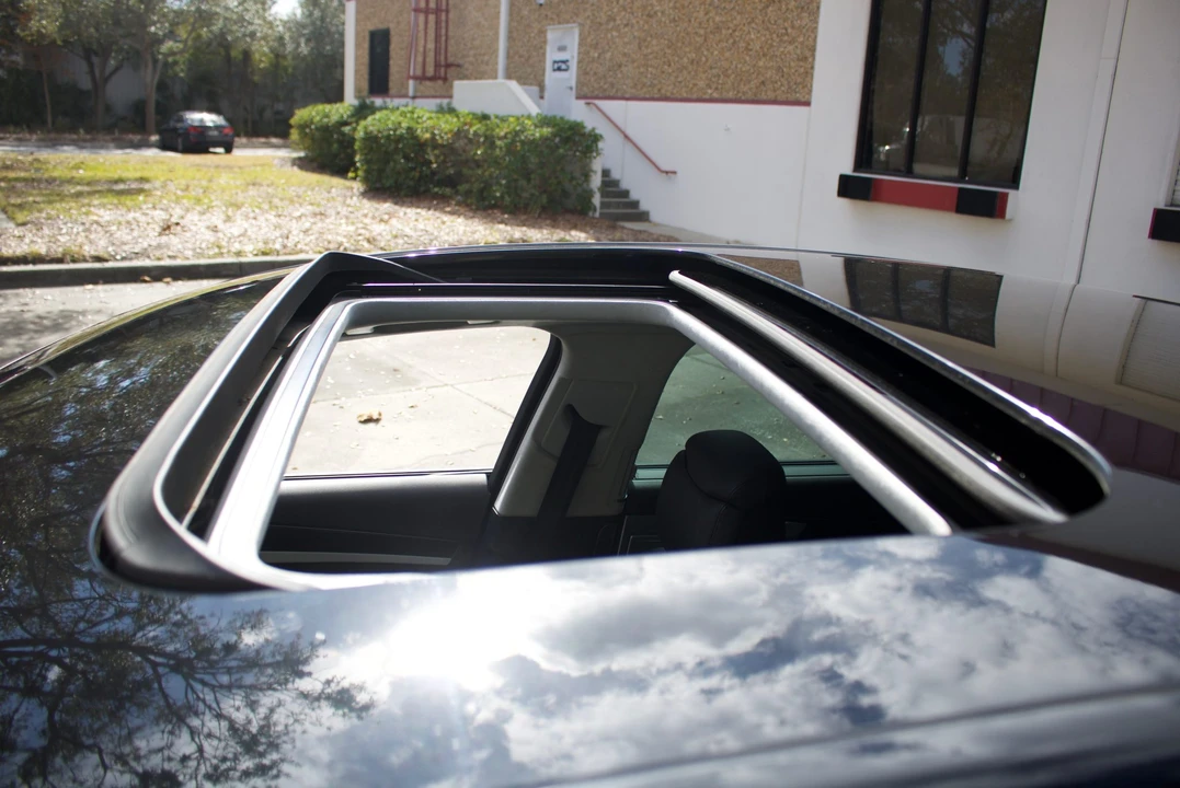 2014 Audi D4 S8 - Image 21 of 31