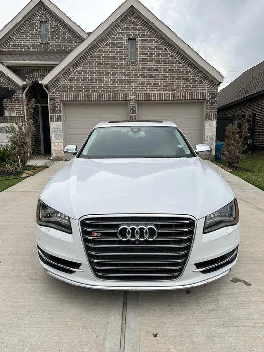 2014 Audi D4 S8 - Image 6 of 31