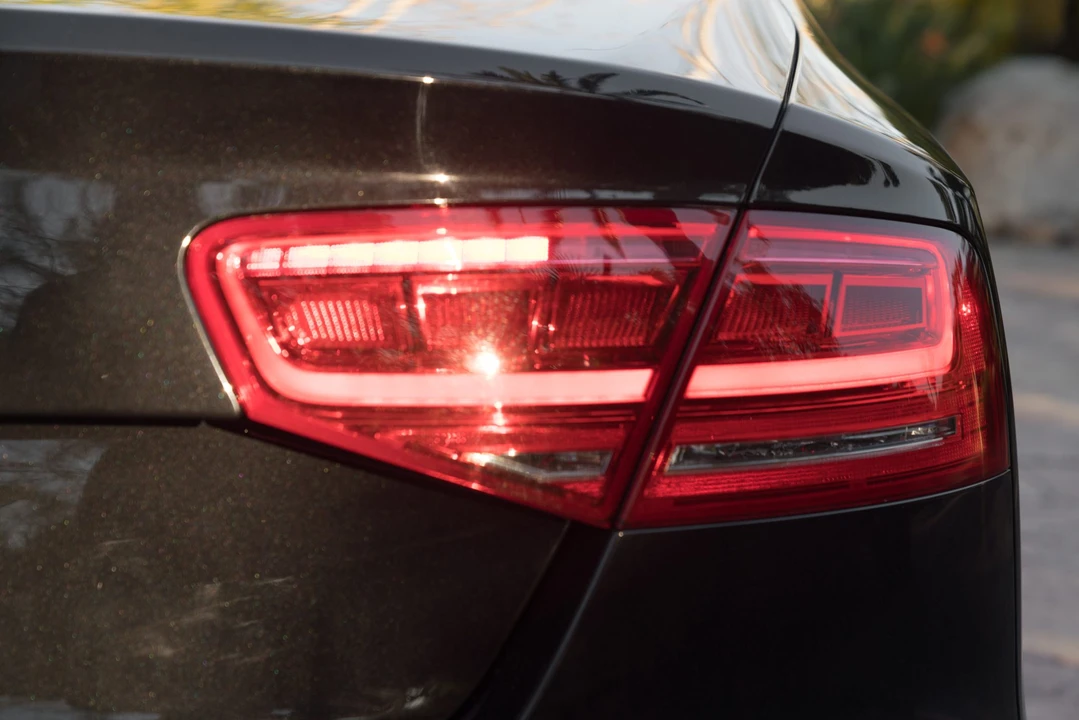 2014 Audi D4 S8 - Image 27 of 31
