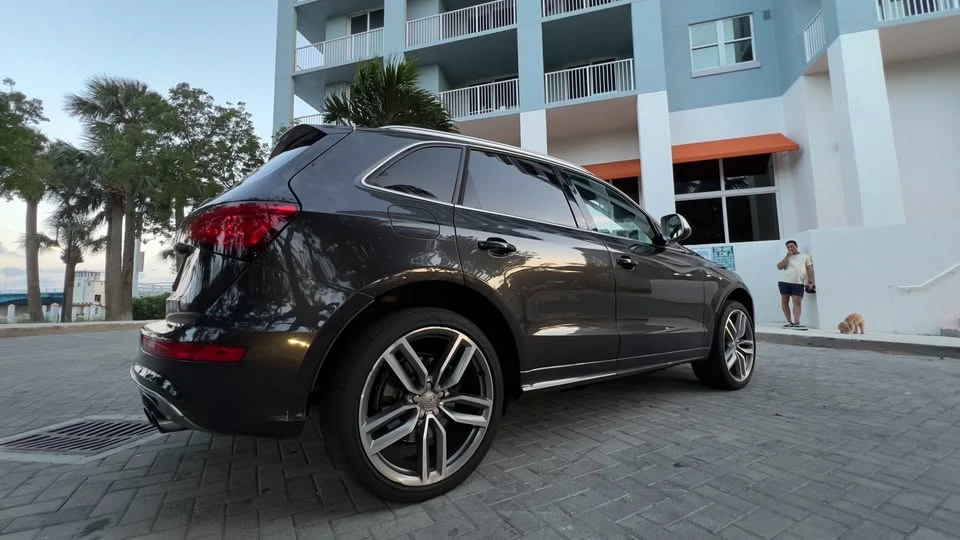 2014 Audi 8R SQ5 - Image 12 of 13