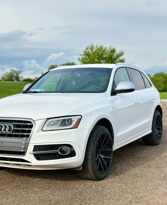 2014 Audi 8R SQ5 - Image 2 of 16