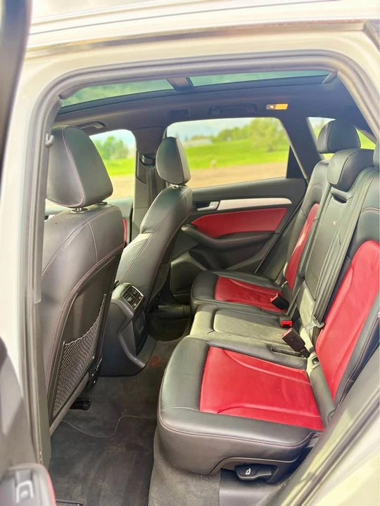 2014 Audi 8R SQ5 - Image 11 of 16