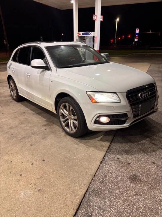 2014 Audi 8R SQ5 - Image 3 of 9