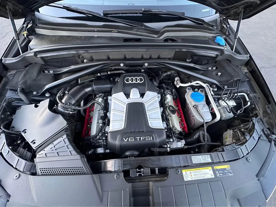 2014 Audi 8R SQ5 - Image 9 of 10
