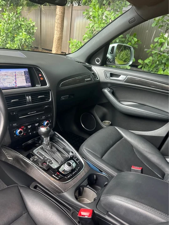2014 Audi 8R SQ5 - Image 8 of 9