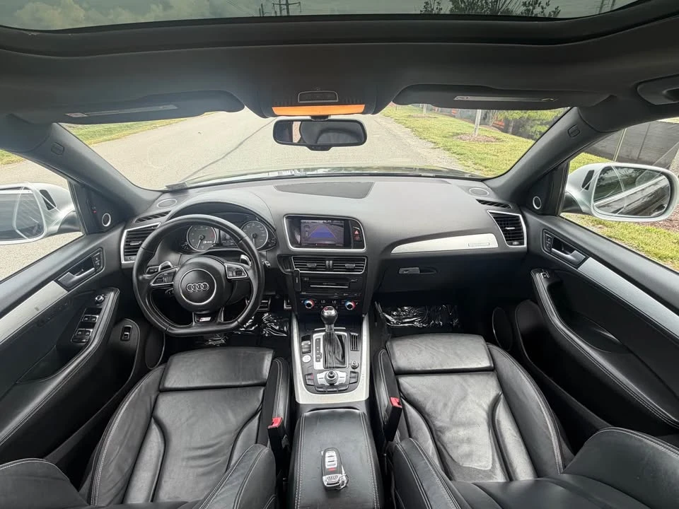 2014 Audi 8R SQ5 - Image 10 of 20