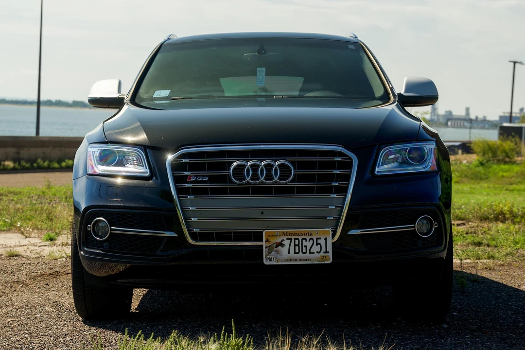 2014 Audi 8R SQ5 - Image 2 of 31
