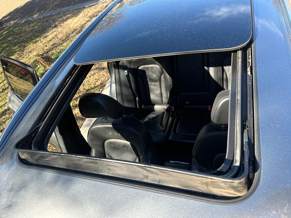 2014 Audi 8R SQ5 - Image 21 of 31