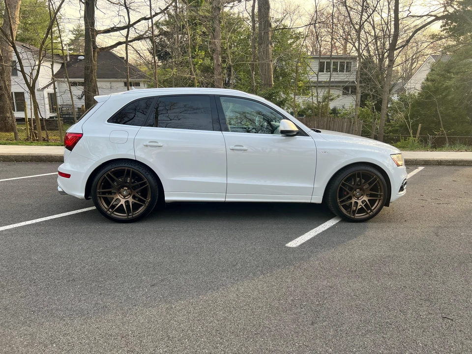 2014 Audi 8R SQ5 - Image 8 of 25