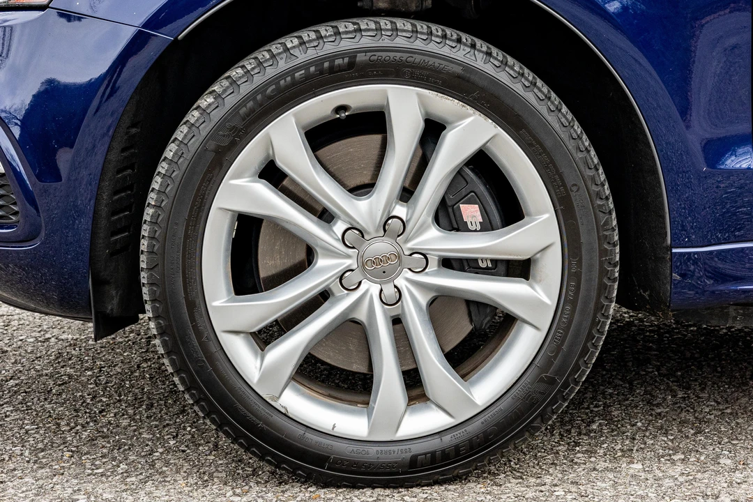 2014 Audi 8R SQ5 - Image 19 of 31