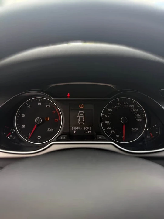 2014 Audi B8 A4 - Image 9 of 14