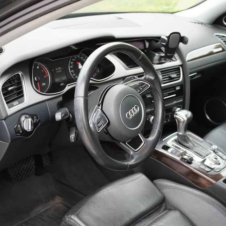2014 Audi B8 A4 - Image 9 of 11