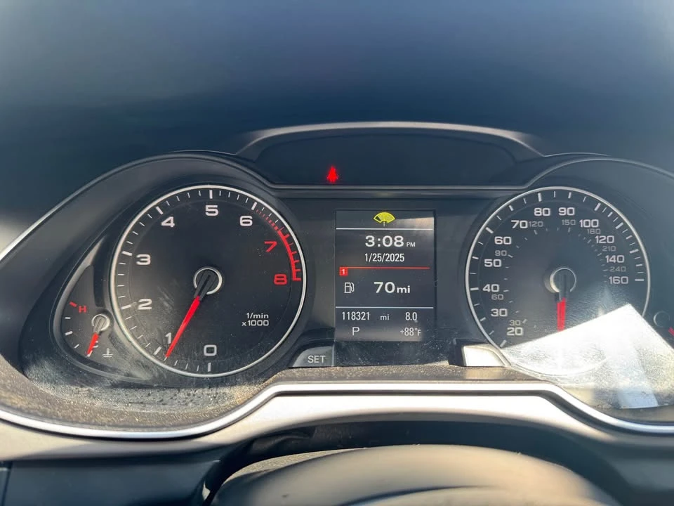 2014 Audi B8 A4 - Image 9 of 14