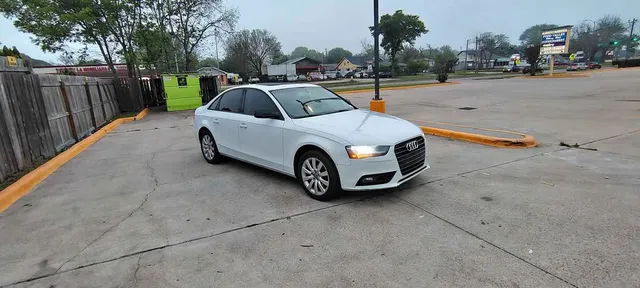 2014 Audi A4 40 TFSI Premium Sedan