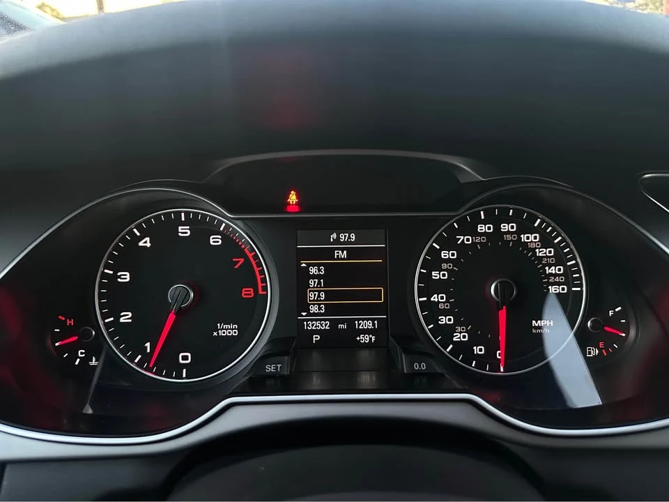 2014 Audi B8 A4 - Image 16 of 19