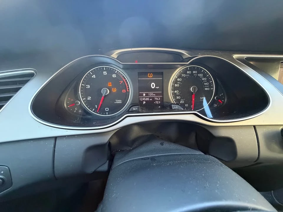 2014 Audi B8 A4 - Image 9 of 14