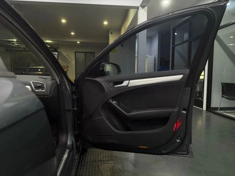 2014 Audi B8 A4 - Image 15 of 19
