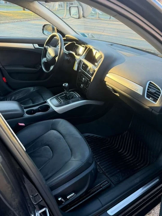 2014 Audi B8 A4 - Image 11 of 16
