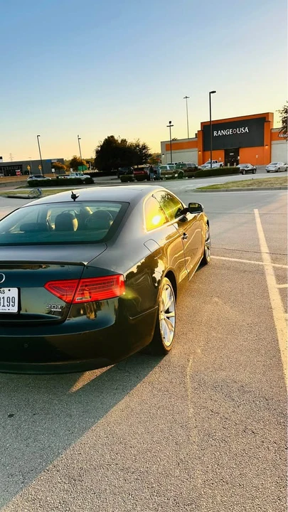 2014 Audi B8 A5 - Image 2 of 10