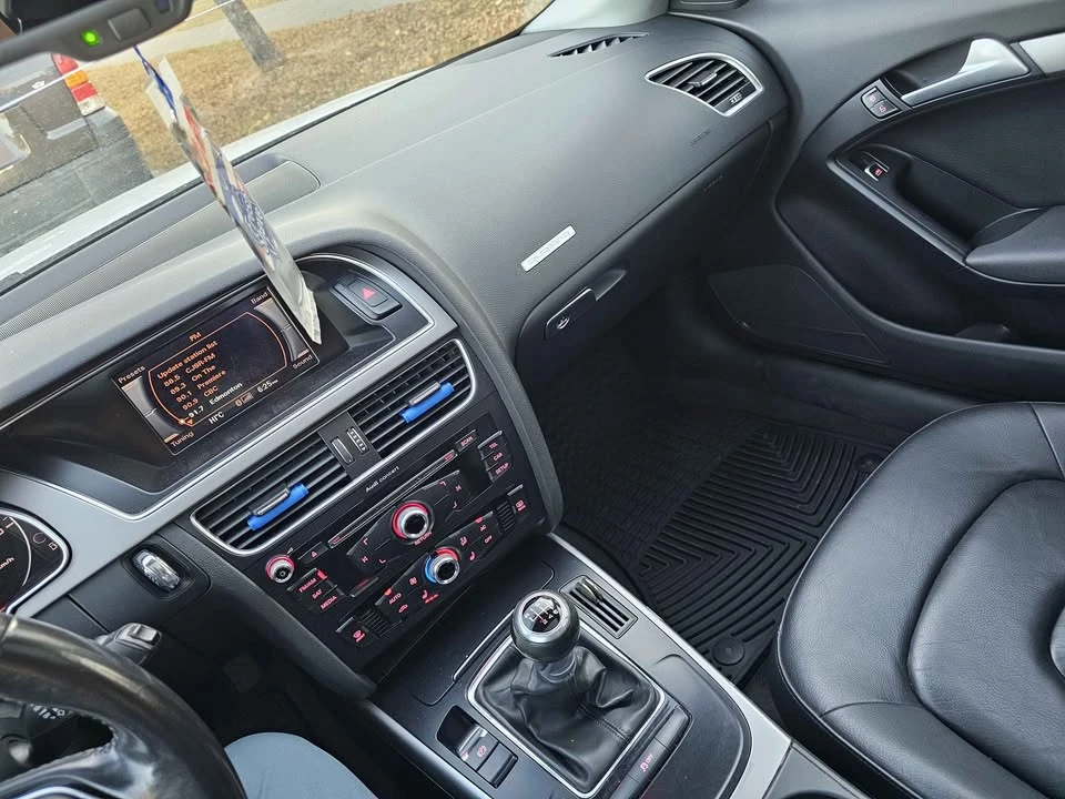 2014 Audi B8 A5 - Image 8 of 10