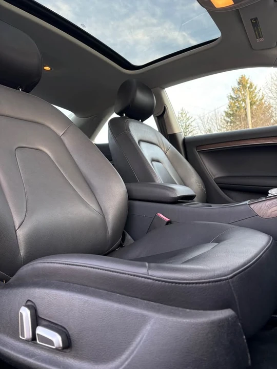 2014 Audi B8 A5 - Image 12 of 16