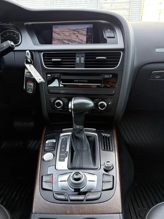 2014 Audi B8 A5 - Image 10 of 16