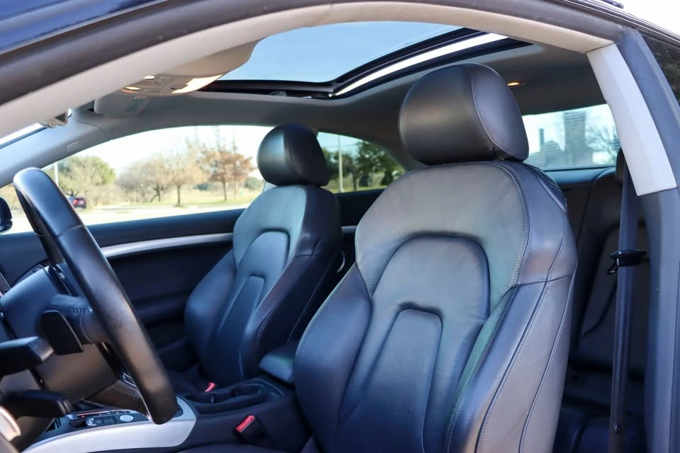 2014 Audi B8 A5 - Image 8 of 16