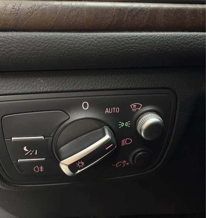 2014 Audi C7 A6 - Image 11 of 19