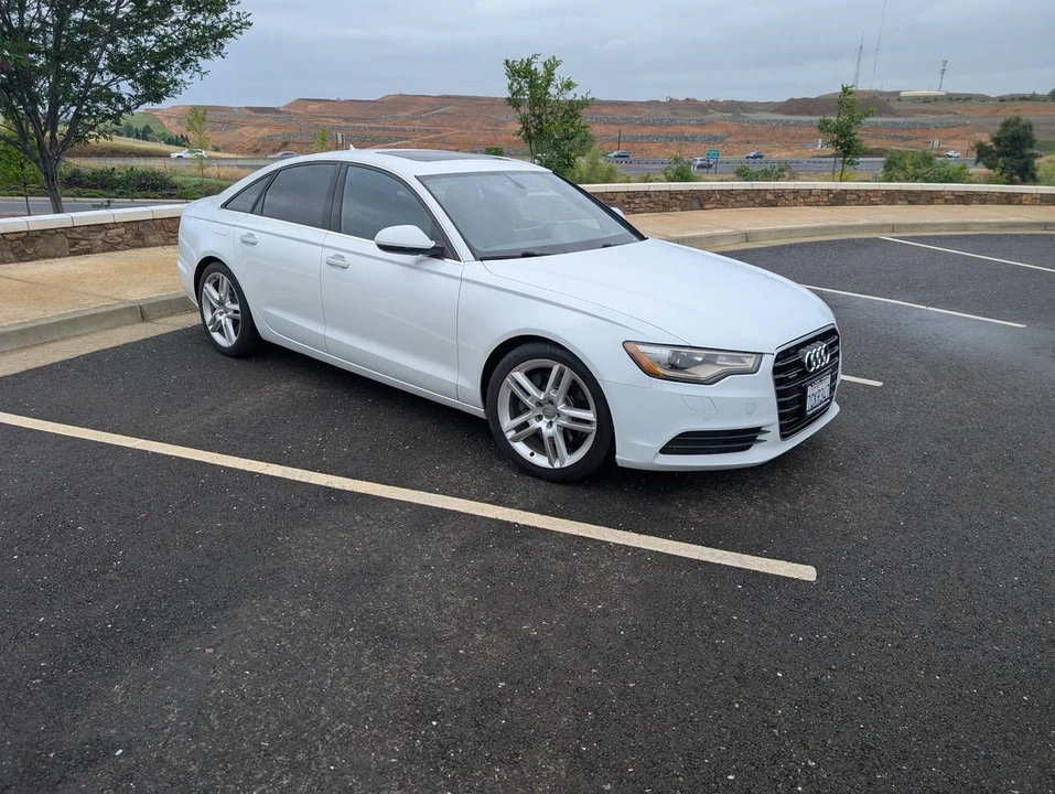 2014 Audi C7 A6 - Image 2 of 10