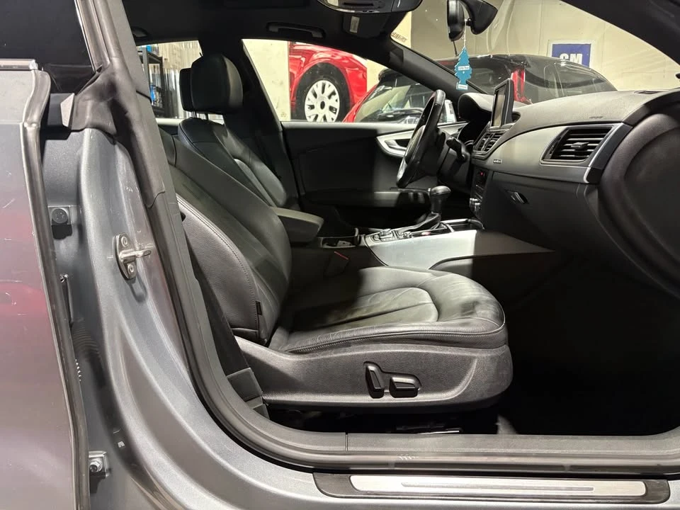 2014 Audi C7 A7 - Image 13 of 20