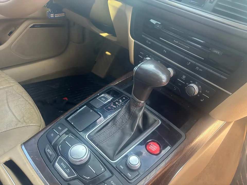 2014 Audi C7 A7 - Image 4 of 10