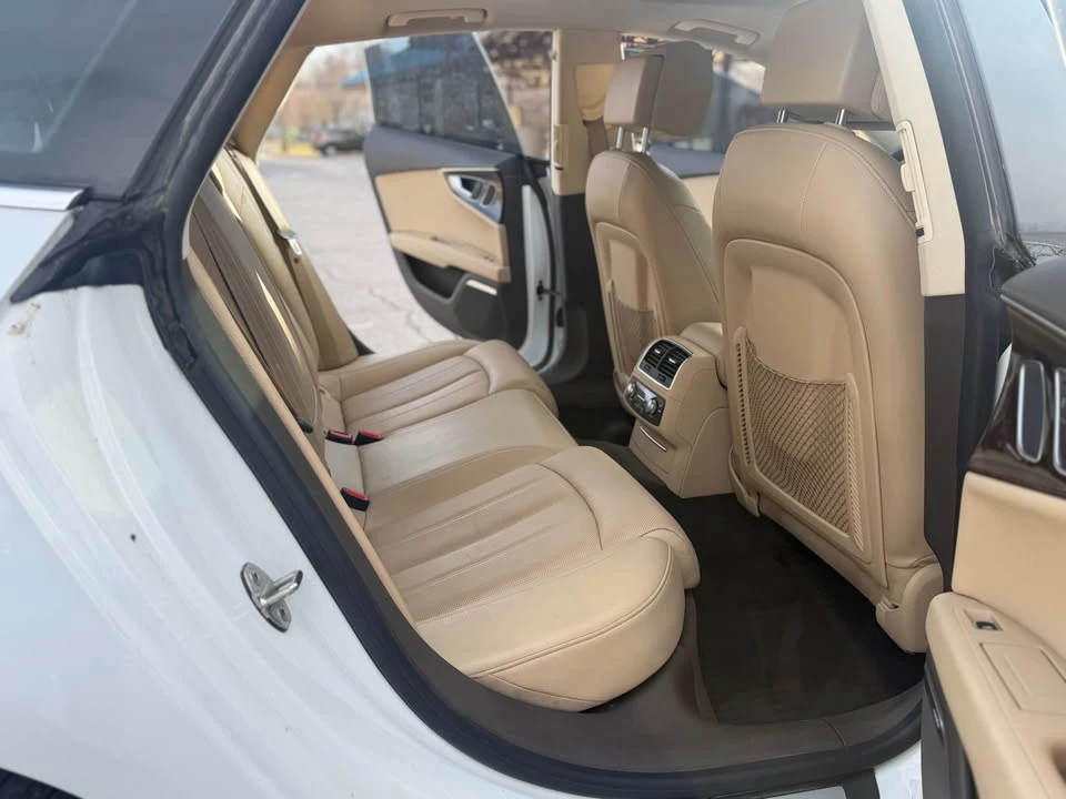 2014 Audi C7 A7 - Image 14 of 20
