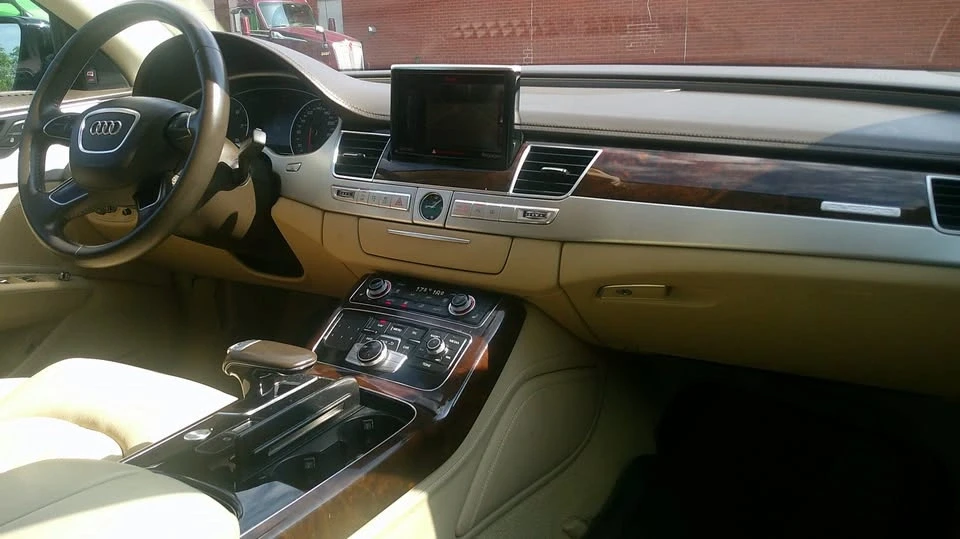 2014 Audi D4 A8 - Image 9 of 18