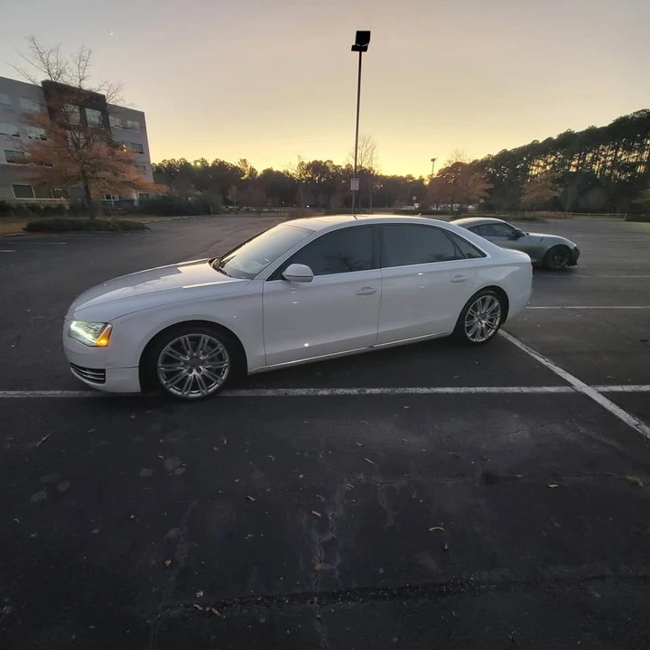 2014 Audi D4 A8 - Image 12 of 13