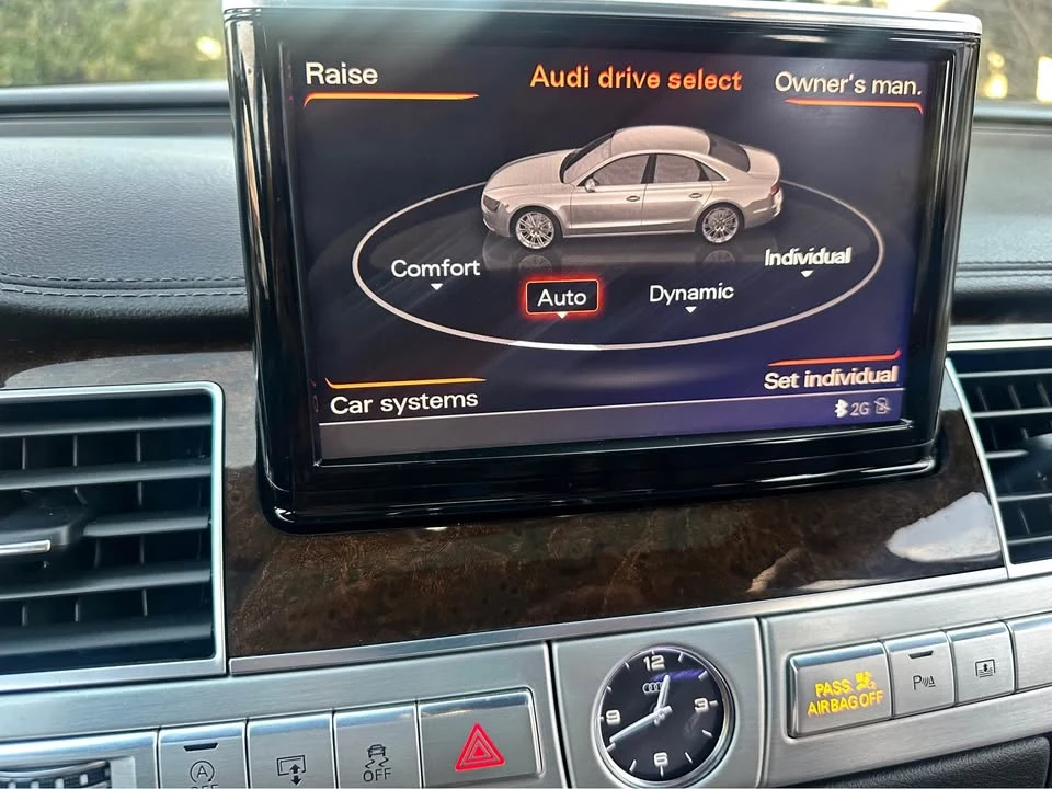 2014 Audi D4 A8 - Image 11 of 20