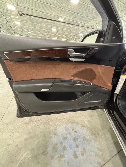2014 Audi D4 A8 - Image 12 of 17