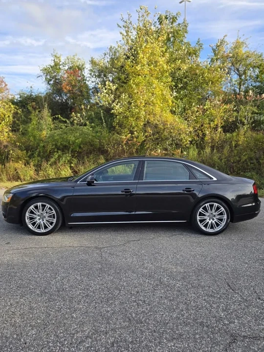 2014 Audi D4 A8 - Image 2 of 20